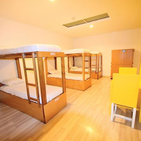 كوينكا Bauhouse Backpacker Hostel المظهر الخارجي الصورة